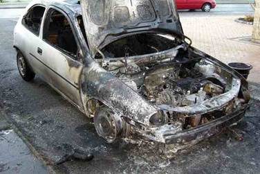 http://s.hswstatic.com/gif/10-causes-of-car-fires-9.jpg