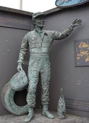 http://upload.wikimedia.org/wikipedia/commons/5/54/Ayrton_Senna_Statue_-_Donington_Park.JPG