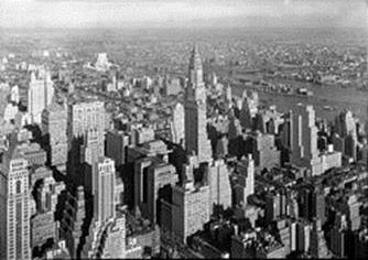 http://upload.wikimedia.org/wikipedia/commons/thumb/e/e5/Chrysler_Building_Midtown_Manhattan_New_York_City_1932.jpg/250px-Chrysler_Building_Midtown_Manhattan_New_York_City_1932.jpg