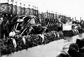 http://www.ltv-vwc.org.uk/wheelspin/WS_feb_2003/Hitler-at-Berlin-1938.jpg