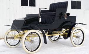 http://img.favcars.com/locomobile/runabout/wallpapers_locomobile_runabout_1904_1.jpg