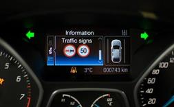 http://www.perrys.co.uk/car-news/res/images/articles/fordfocusfordtrafficsignrecognitionford25908_468x0.jpg
